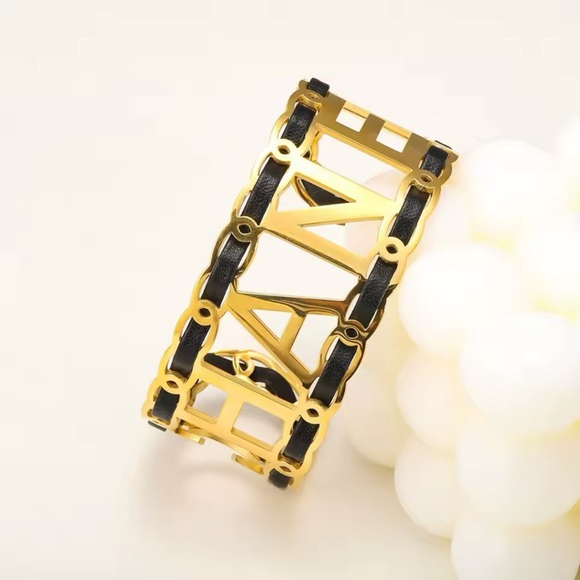 CUFF LETTER BRACELET GOLD W/ BLACK LEATHER - Picture 3 of 6
